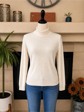 Joan Rivers Cream Turtleneck Sweater - Slim Knit